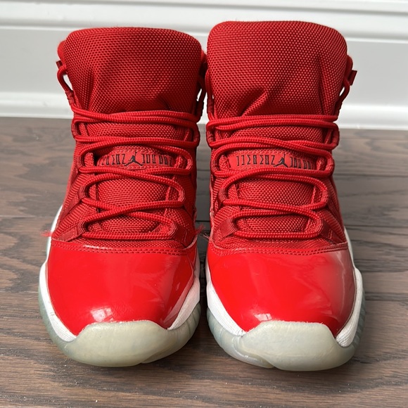 Air Jordan 11 Retro Win Like 96 - Picture 2 of 9